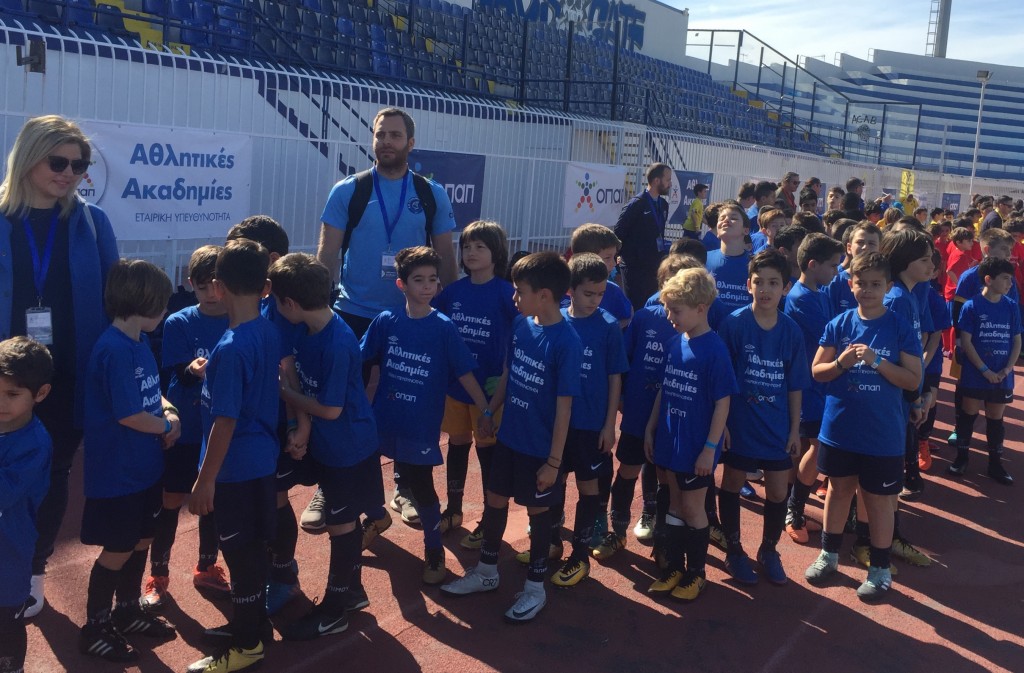 F700B190-0201-4B51-ABB1-FCBDC15CA92E