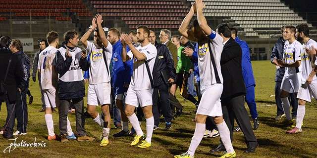 Όλοι στους Τράχωνες φωνάζουν : “Η ΑΕΚ δεν άξιζε τη νίκη !”