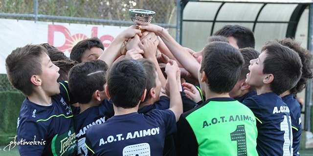 Πρώτη θέση στο πασχαλινό τουρνουά για τα Junior 1 του Νίκου Ιωακειμίδη