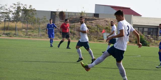 Άγιαξ Ταύρου – Α.Ο.Τ Αλίμου 2-1