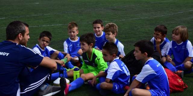 Α.Ο.Τ Αλίμου – Χαραυγιακός 14-2 (Αστεράκια 1-2)