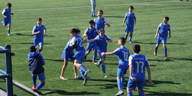 Ηνίοχος – Α.Ο.Τ Αλίμου 3-4 (Παμπαιδικό 2)