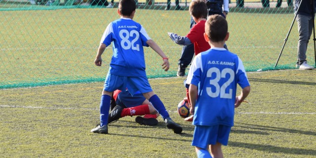 Τράχωνες Αλίμου – Κοψαχείλα 2-4 (Κ10)