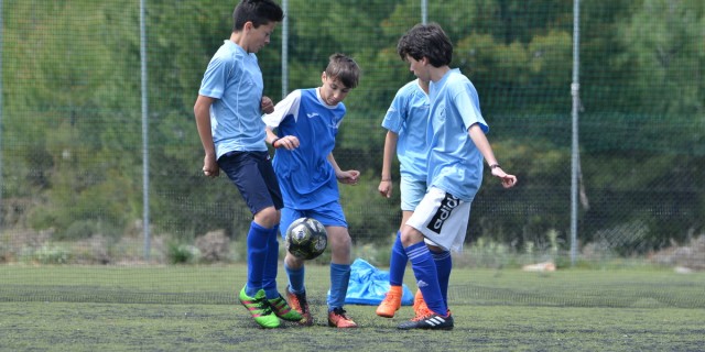 Φωστήρας Ηλιούπολης – Τράχωνες Αλίμου 1-4 (Κ16)