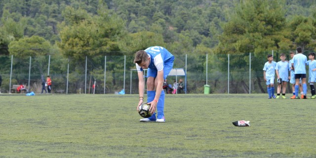 Τράχωνες Αλίμου – ΠΑΕ Απόλλων Σμύρνης 1-1 (Κ16)