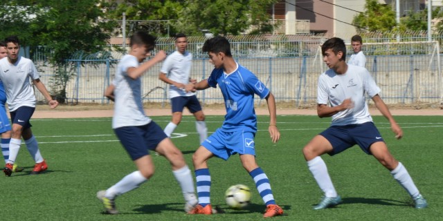 Τράχωνες Αλίμου – Παπάγου 0-0 (Κ16)